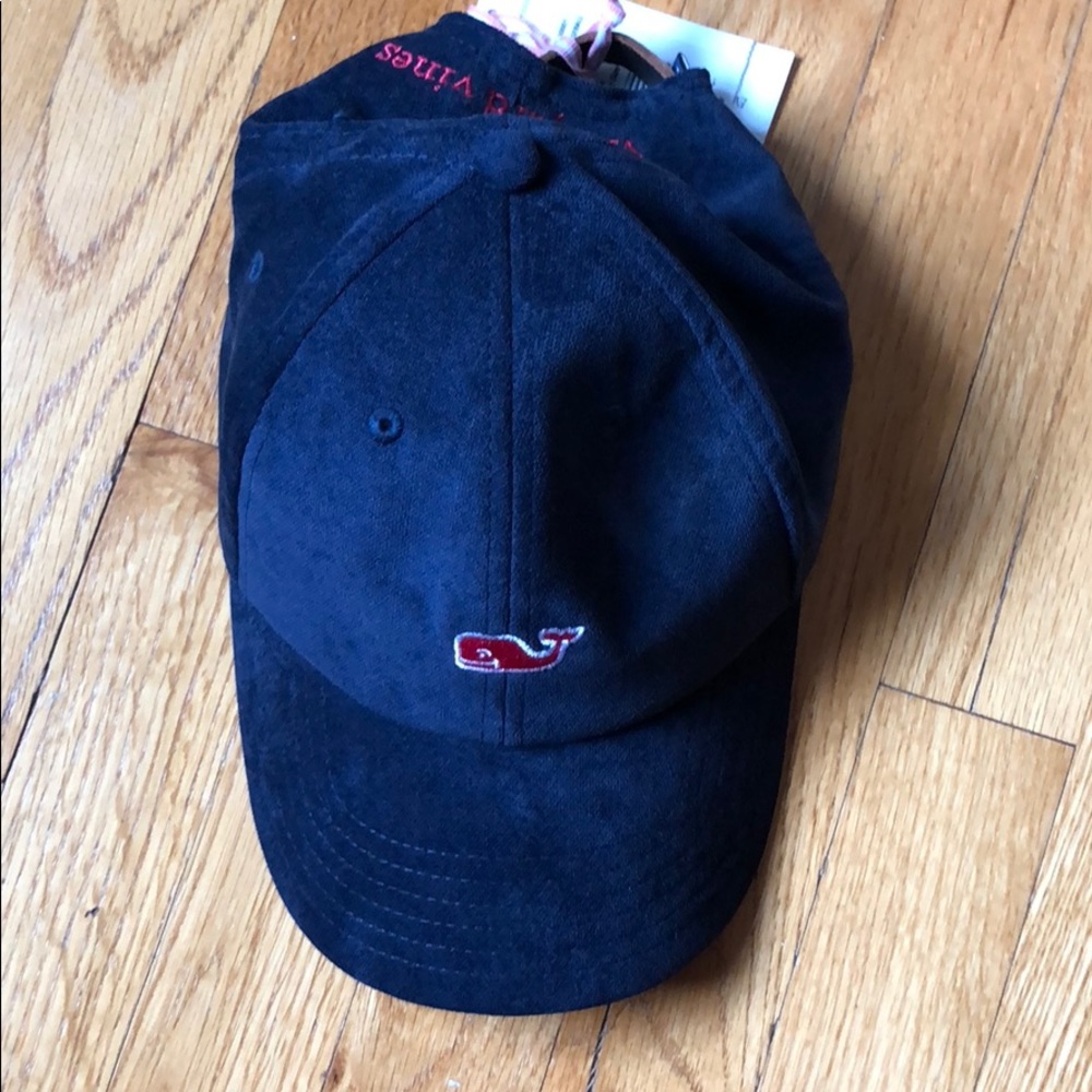 Vineyard Vines navy blue baseball cap. NWT.